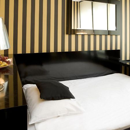 Relexa Hotel Bellevue An Der Alster Hamburk Pokoj fotografie