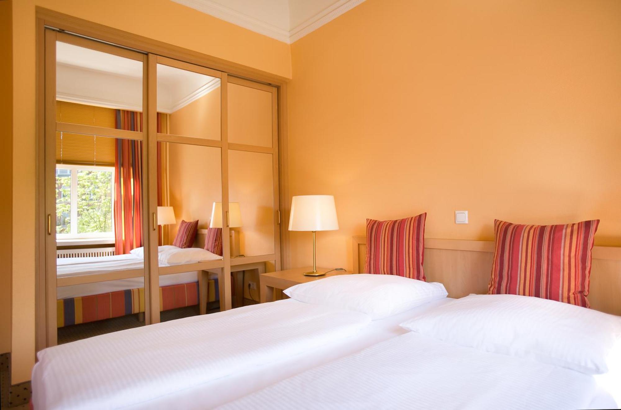 Relexa Hotel Bellevue An Der Alster Hamburk Pokoj fotografie